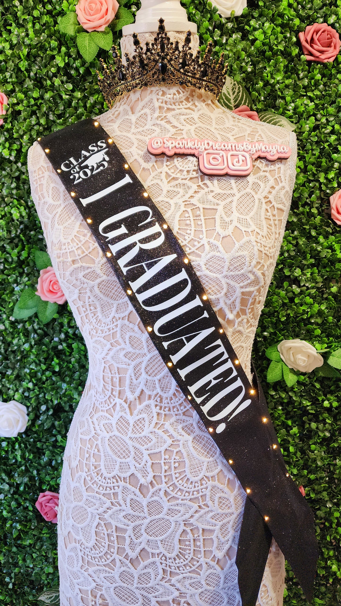"Class of 2025 I GRADUATED!" Light Up Sash | Light Up Graduation Celebration LED Party Accessory